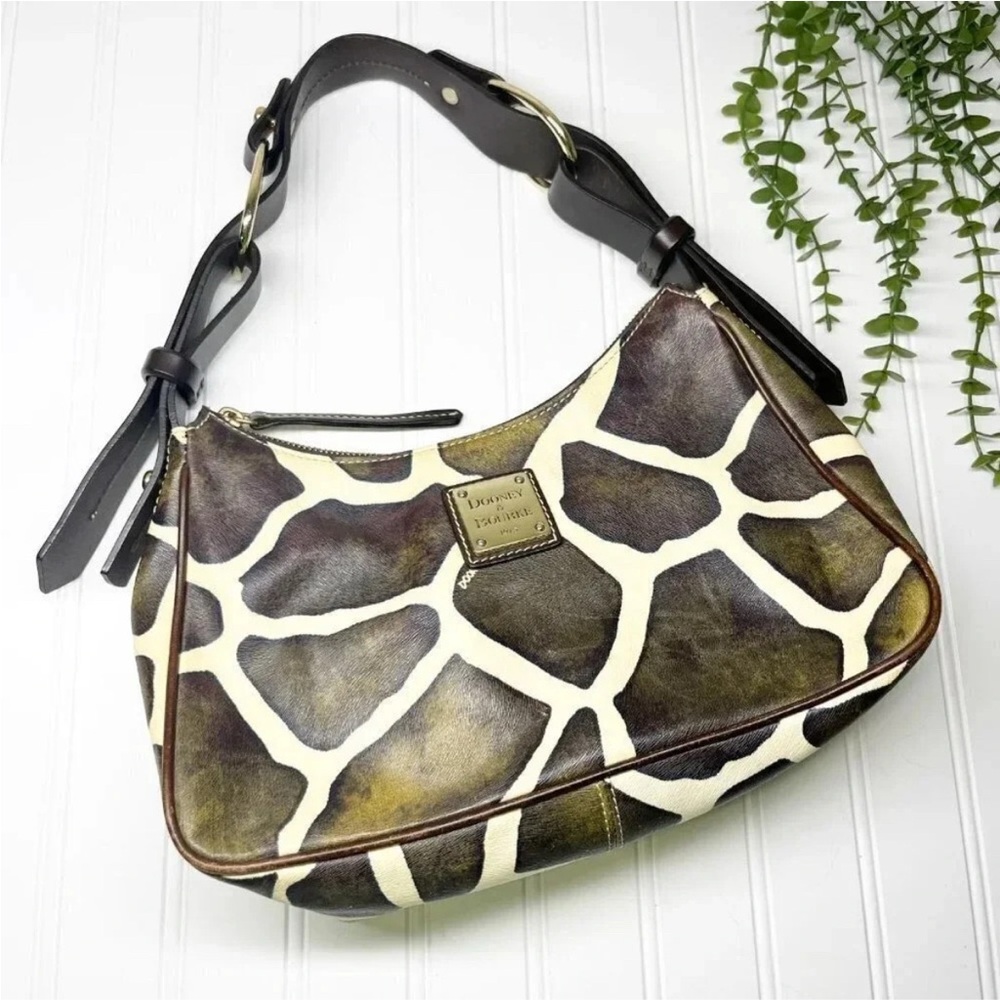Dooney & Bourke Y2K Brown and Cream Giraffe Print Leather Shoulder Bag Purse